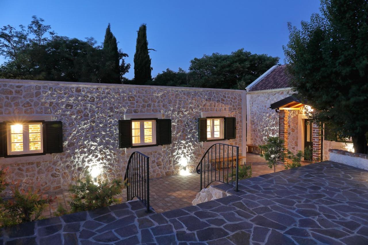 Stone Fantasy Villa Zadar Exteriör bild